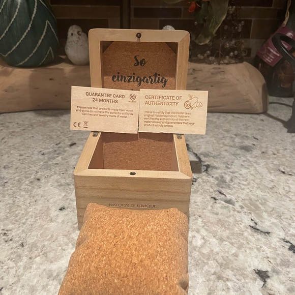 HOLZKERN empty Wooden watch Box with Cork Cushion.